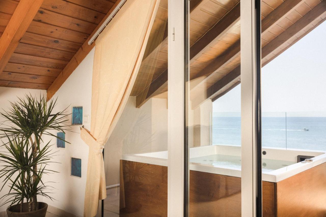 George Beachfront Apartments Lithakia  Екстериор снимка