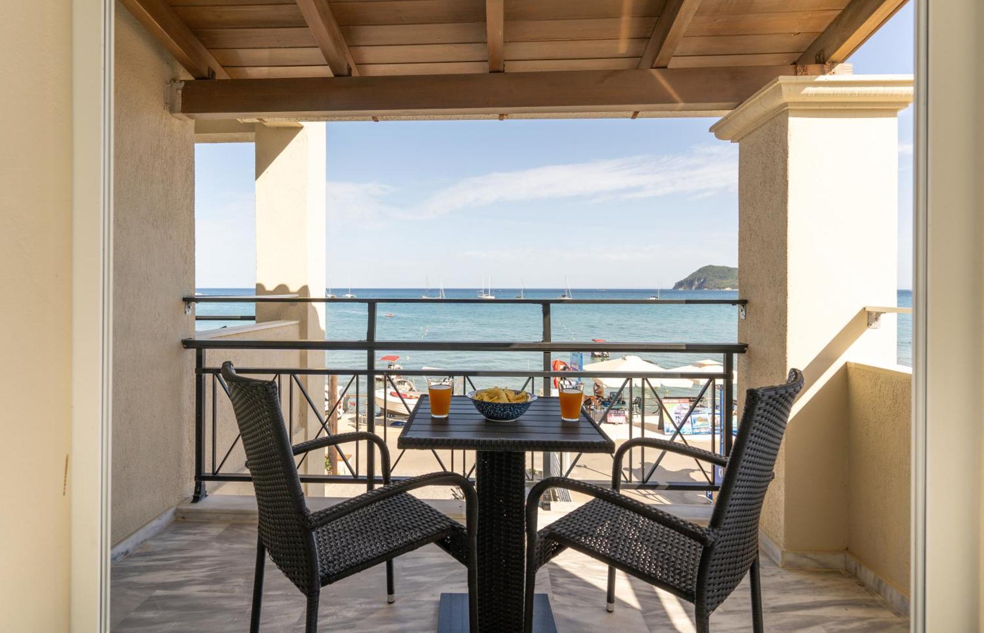 George Beachfront Apartments Lithakia  Стая снимка