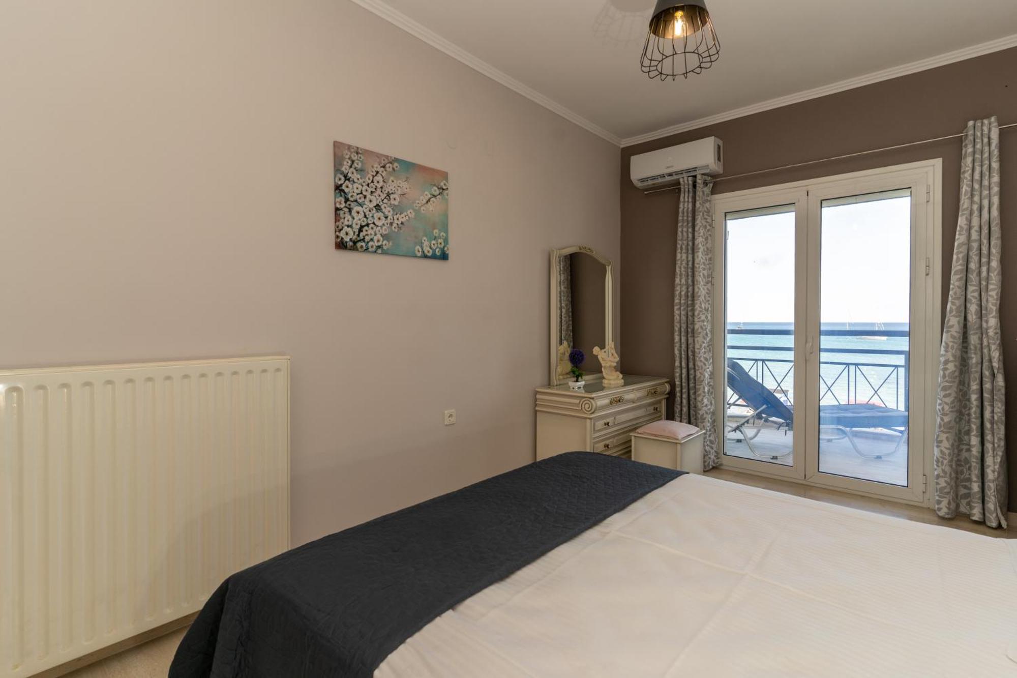 George Beachfront Apartments Lithakia  Стая снимка